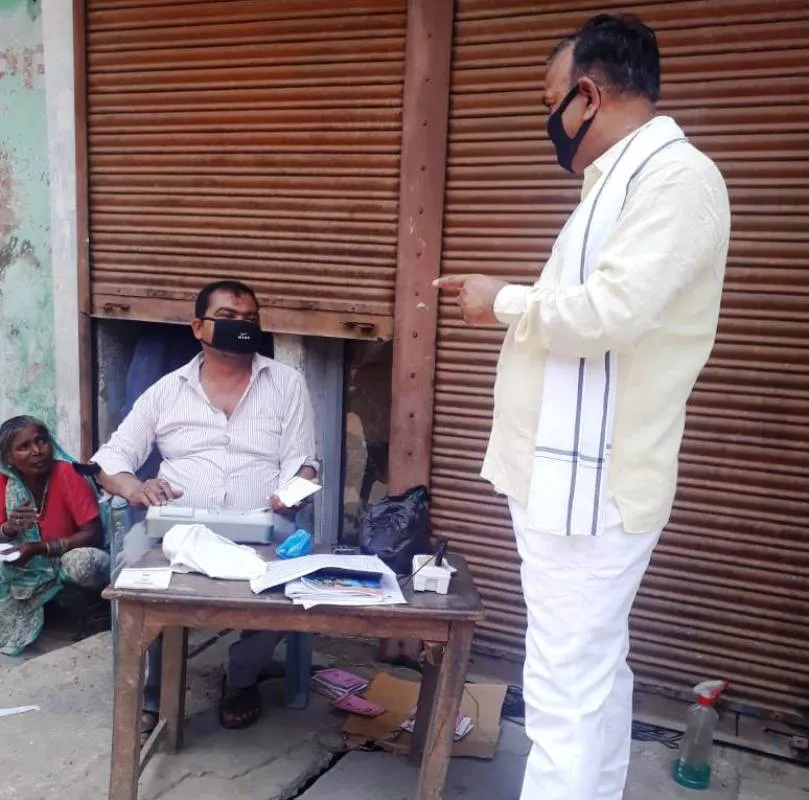 भाजपा के खाद्यान्न प्रहरियों ने राशन वितरण में किया सहयोग