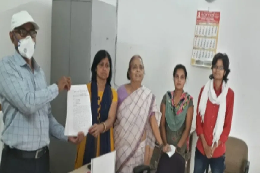 एडवा की देशव्यापी विरोध दिवस बस्ती में सफल, सौंपा 11 सूत्रीय ज्ञापन