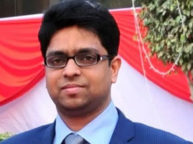 Lockdown 4.0 : डीएम आशुतोष निरंजन ने दी बस्ती में इन दुकानों खोलने की परमिशन