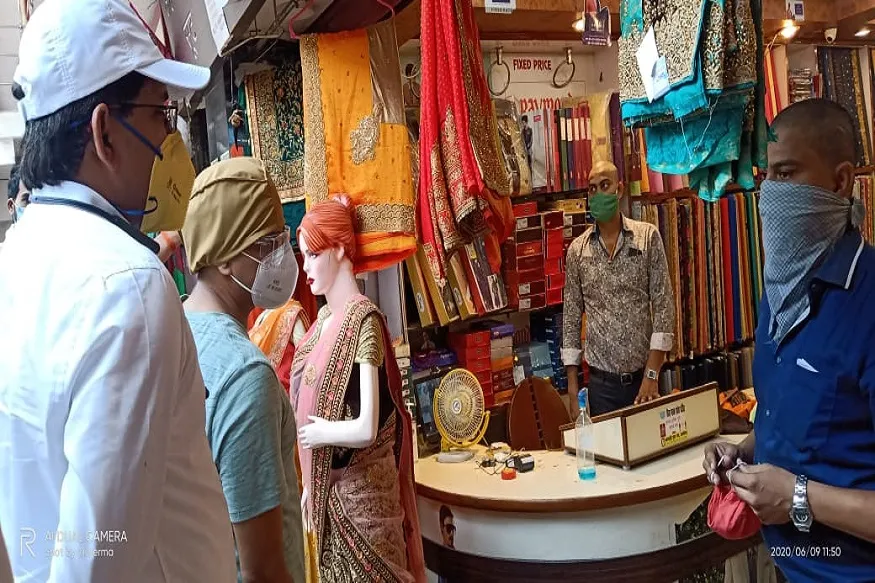 Unlock 1: अयोध्या में गाइडलाइन का पालन ना करने पर सात दिनों के लिए दुकान सील करने का आदेश
