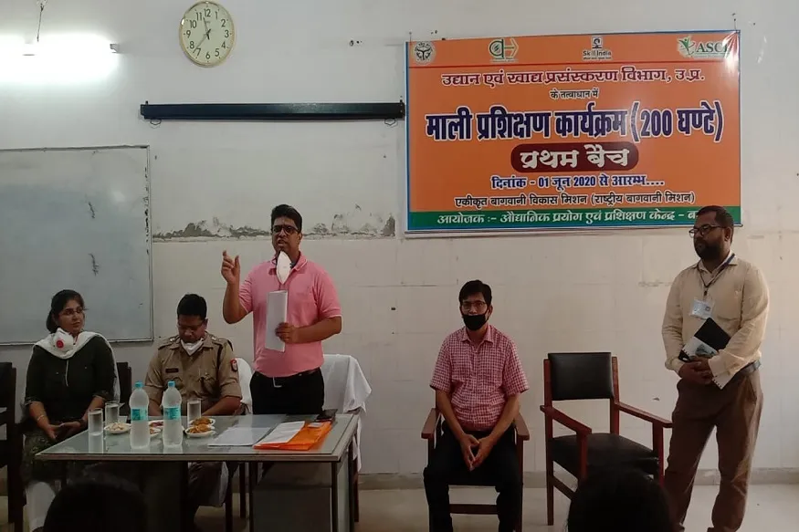 लॉकडाउन में घर लौटे प्रवासी मजदूरों को मिलेगा काम, करनी होगी यह ट्रेनिंग