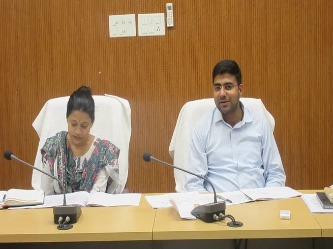 सिद्धार्थनगर में पांच लोग मेडिकल क्वारंटीन: DM दीपक मीणा