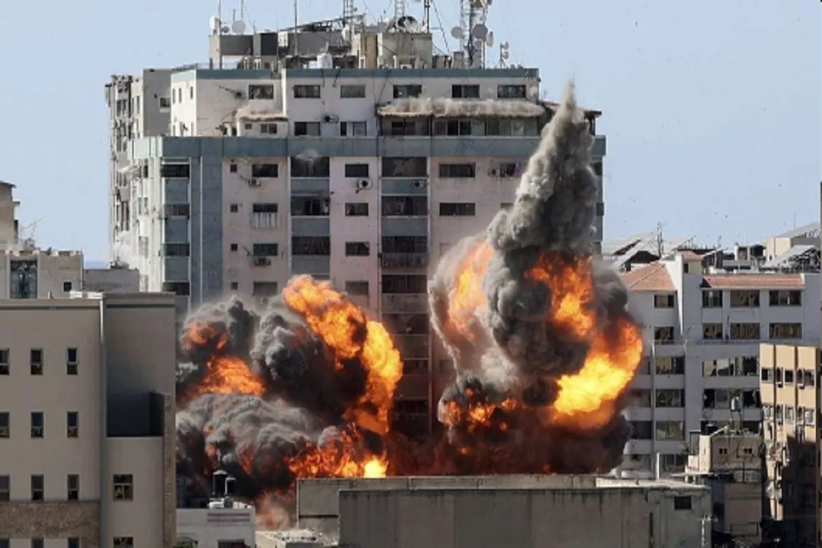इजरायल बनाम हमास: दुःखद, हमले की निन्दा तक नहीं?