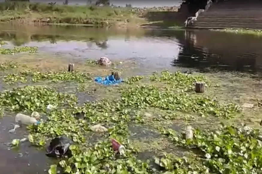 लॉकडाउन में मिली छूट, बिगड़ने लगी कुआनों की हालत