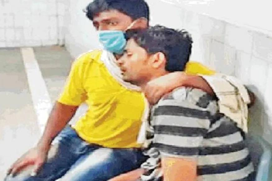 सिद्धार्थनगर में बड़ी लापरवाही: तड़पता रहा कोरोना संदिग्ध, डॉक्टर ने कोरम पूरा किया; रास्ते में युवक की मौत