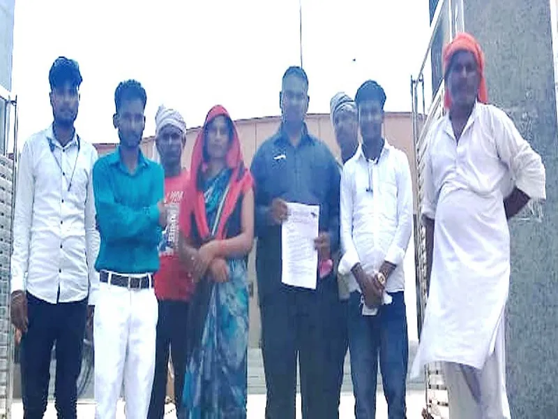 Basti News: विनोद कुमार हत्याकाण्ड में मुकदमा दर्ज कर दोषियों के गिरफ्तारी की मांग