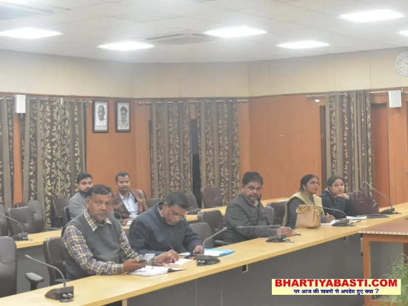 Siddharth Nagar में जिलाधिकारी की अध्यक्षता में पोषण समिति की बैठक संपन्न