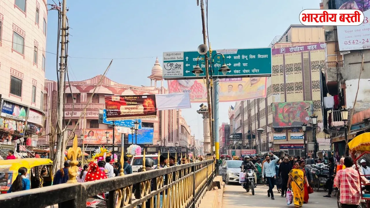 यूपी के इस जिले में चला प्रशासन का बुलडोजर, मसूर पहलवान की लस्सी और चाची की दुकान ध्वस्त