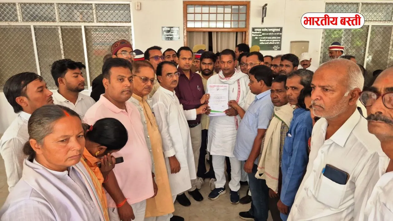 बस्ती: बेमौसम बारिश से फसलों को नुकसान, कांग्रेस ने डीएम को सौंपा ज्ञापन, किसानों को मुआवजा देने की मांग