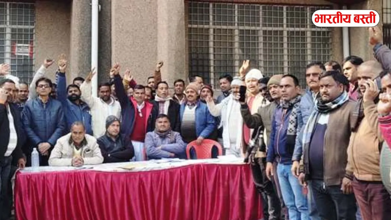 Basti News: सफाई कर्मचारी संघ का चुनाव नामांकन के साथ शुरू, अध्यक्ष, मंत्री पद  पर 18 को होगा मतदानः 3 निर्विरोध निर्वाचित