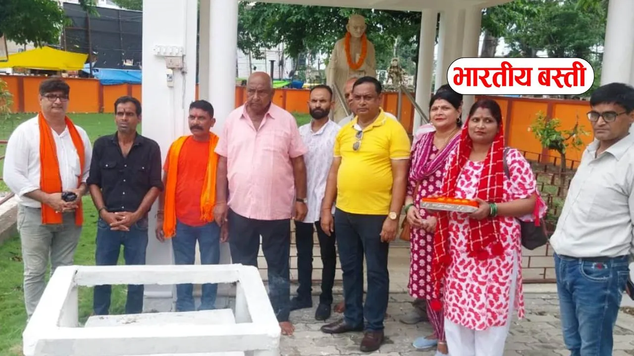 15वीं पुण्यतिथि पर याद किए गए गांधीवादी विचारक वंशीधर दूबे, प्रतिमा पर माल्यार्पण कर दी श्रद्धांजलि