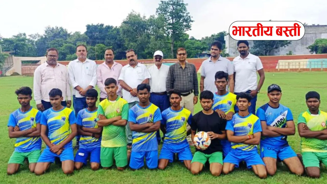 बस्ती में जिला स्तरीय फुटबाल प्रतियोगिता, मंडल स्तर के लिए चुनी गईं टीमें