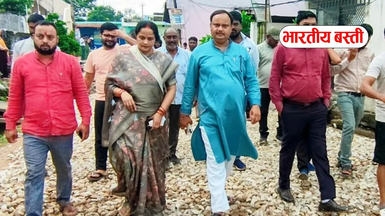 एक दशक बाद बदली सड़क की सूरत, चेयरमैन नेहा वर्मा ने किया निरीक्षण