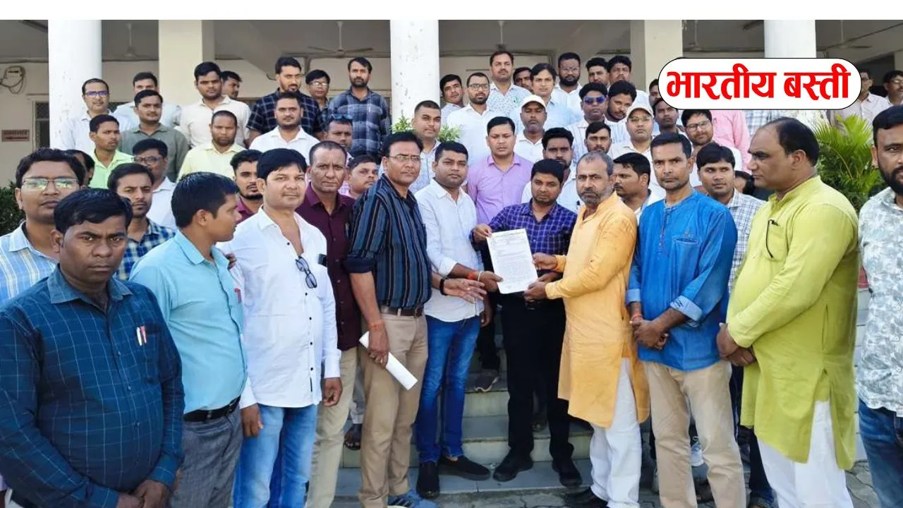 10 साल से पदोन्नति का इंतजार, अब शिक्षकों ने खोला मोर्चा; 69000 भर्ती के ब्रिज कोर्स पर भी उठाई मांग