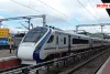 वंदे भारत ने 160 KM/H की रफ्तार से भरी उड़ान, दिल्ली-हावड़ा रूट पर अब सुपरफास्ट ट्रेनें