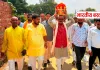 रविदास जयंती पर संकल्प रथ यात्रा में दिखा उत्साह, हरीश द्विवेदी ने माथे पर रखा कलश