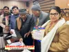 Basti News: विश्व हिन्दी दिवस पर डीएम, सीडीओ को राष्ट्रीय सेवा शिखर सम्मान