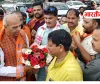 सांसद रत्न पुरस्कार लेकर बस्ती पहुंचे जगदम्बिका पाल, मुरादीपुर में हुआ जोरदार स्वागत