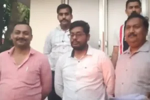 Siddharthanagar News: सिद्धार्थनगर में घूस लेते हुए लेखपाल रंगे हाथ गिरफ्तार, जानें- पूरा मामला