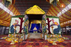 Diwali पर Ayodhya में यूं सजा का राम लला का दरबार, राम मंदिर से सामने आईं खास तस्वीरें