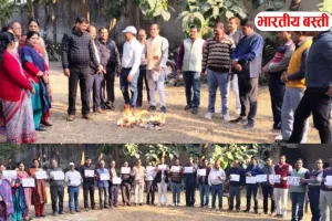 UP में शिक्षकों का बड़ा विरोध: एनएमओपीएस पदाधिकारियों पर FIR की प्रति जलाकर सरकार को दी चेतावनी