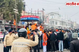 बस्ती में एआईएमआईएम नेता प्रिंस के गिरफ्तारी की मांग, चौकी पर दो घंटे हंगामा