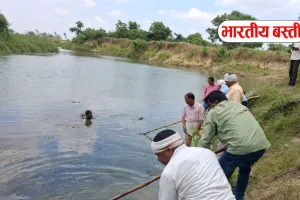 बस्ती में कुवांनो नदी बचाने की मुहिम, प्रशासन और ग्रामीणों ने मिलकर की घाट की सफाई
