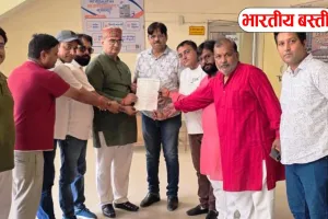 बिजली बिल में 10% बढ़ोतरी से नाराज व्यापारी, बस्ती में प्रदर्शन कर सौंपा ज्ञापन