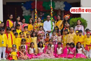 लिटिल फ्लावर्स स्कूल में धूमधाम से मना जन्माष्टमी उत्सव, कृष्ण-सुदामा प्रसंग ने जीता दिल