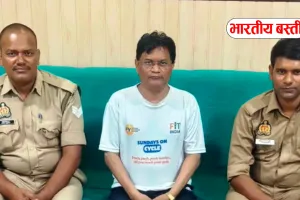 बस्ती: डॉ. वीके वर्मा को अस्पताल में किया नजरबंद, नियमितीकरण और समान वेतन के लिए लखनऊ जा रहे थे