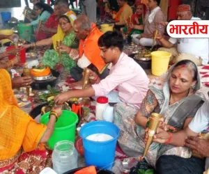 कड़र शिव मंदिर में गूंजे हर-हर महादेव के जयकारे, पार्थिव शिवलिंग बनाकर हुआ भव्य रुद्राभिषेक