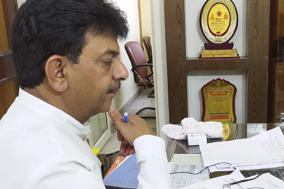 राज्यमंत्री कपिल देव अग्रवाल ने की बस्ती समेत 4 मंडलों की वर्चुअल समीक्षा