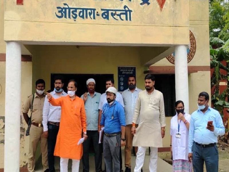 विधायक दयाराम ने गोद लिये प्राथमिक स्वास्थ्य केन्द्र ओडवारा, वाल्टरगंज का किया सघन निरीक्षण