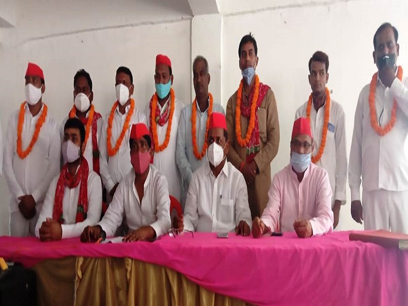 सपा की बैठक में जिला पंचायत, ब्लॉक प्रमुख चुनाव की बनी रणनीति
