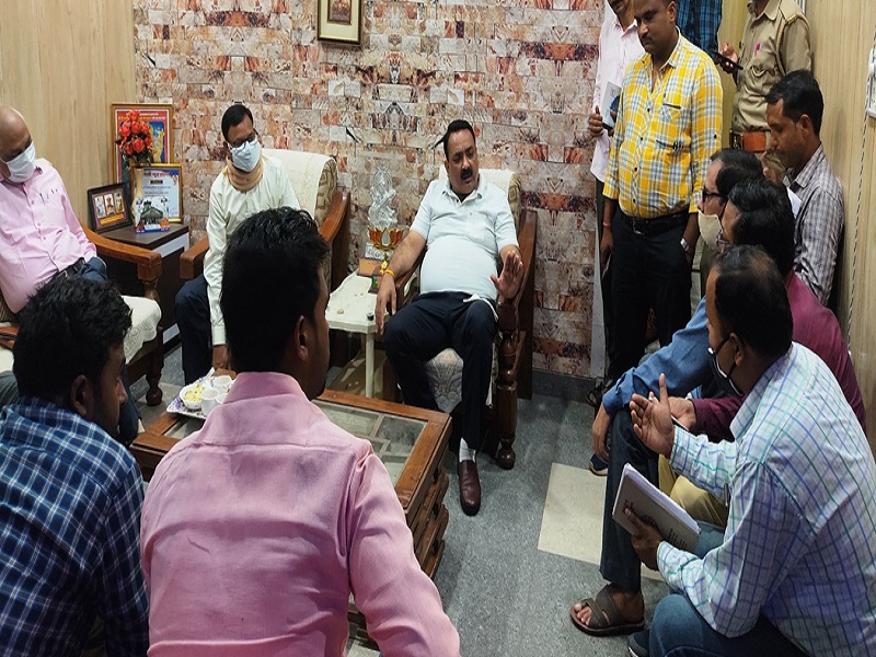 विधायक संजय की पहल पर शुरू होगा पाण्डेय बाजार की दो सड़कों का निर्माण