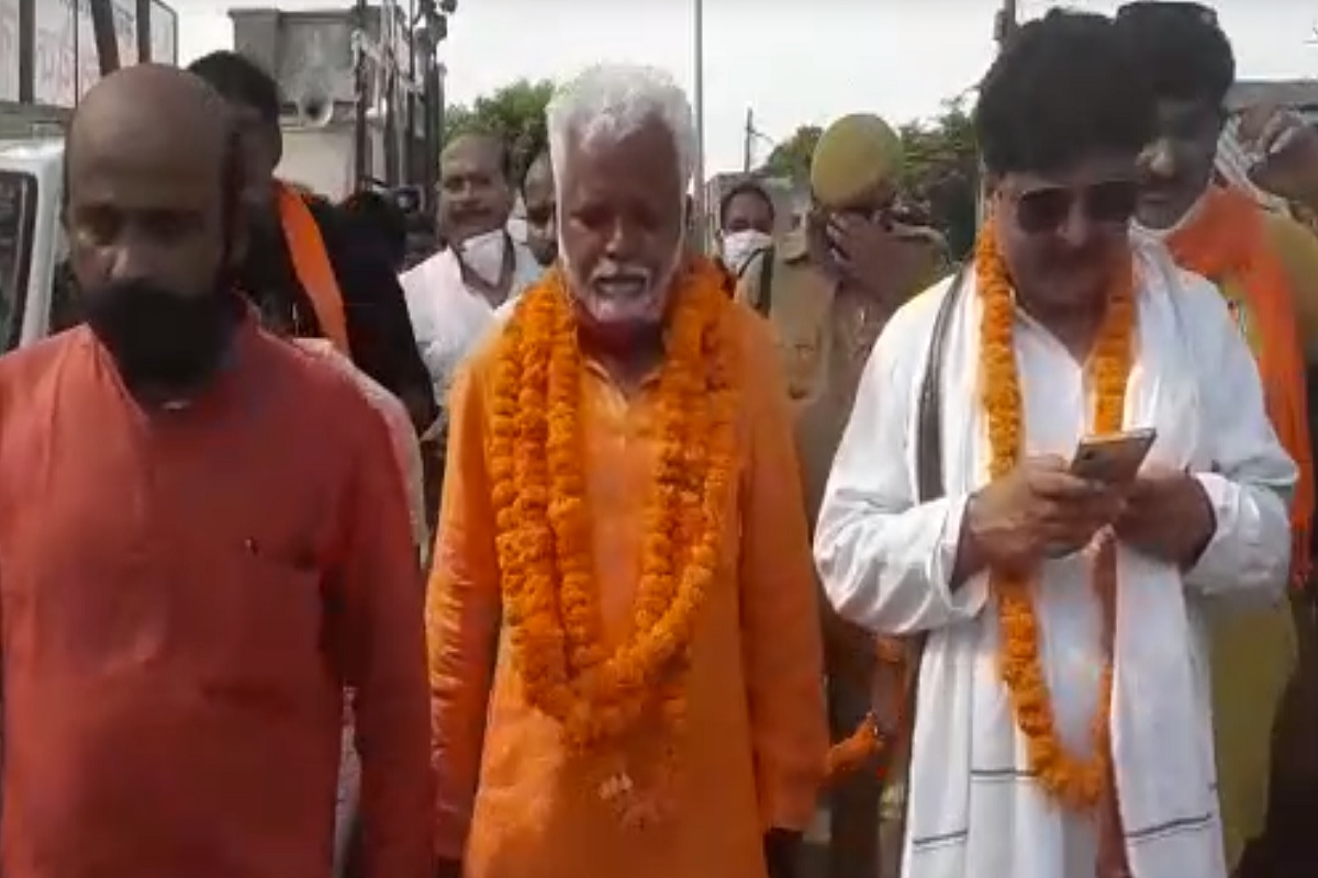 Zila Panchayat chunav Basti Live Updates: संजय चौधरी को मिले 39 वोट, सपा वीरेंद्र चौधरी को सिर्फ 4