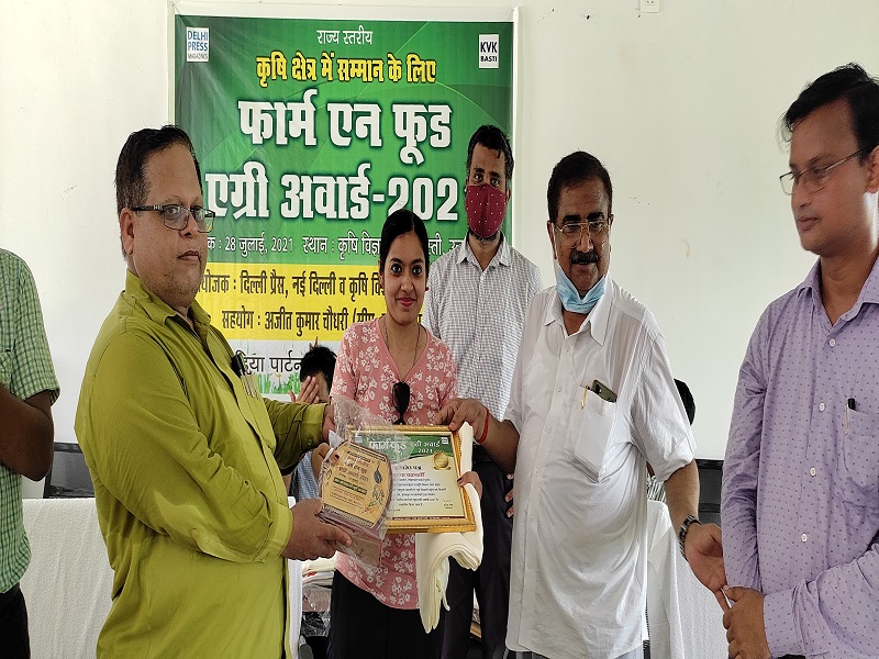 टेक्निकल सपोर्ट यूनिट टीम के सम्मानित होनें पर मिल रही बधाईयाँ