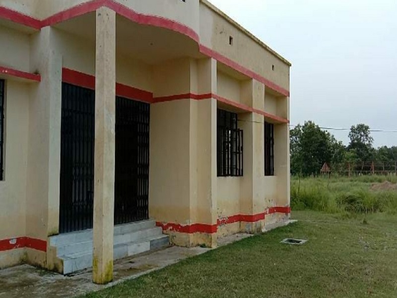 Gonda News: चार वर्ष बाद भी संचालित नहीं हो सकी राजकीय बालिका इंटर कॉलेज