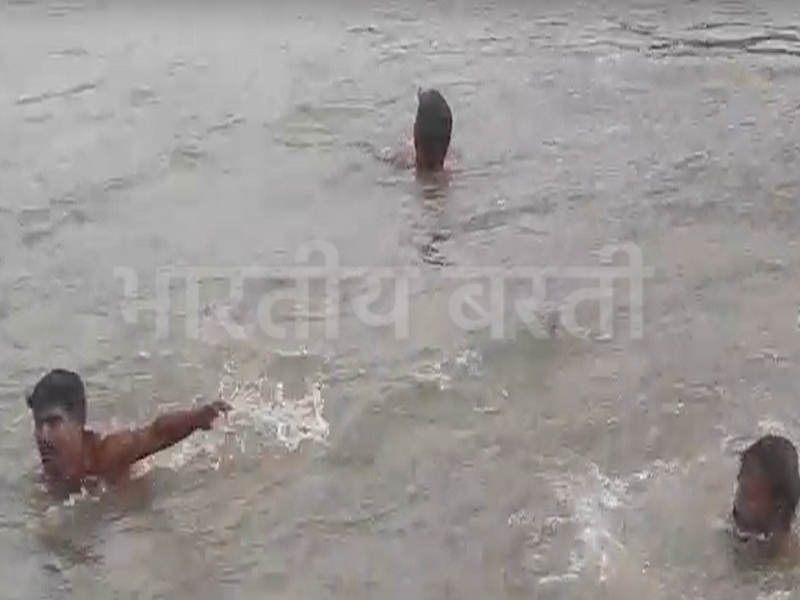 Rudhauli News: आमी नदी में डूबने से युवक की मौत, अब तक नहीं मिला शव