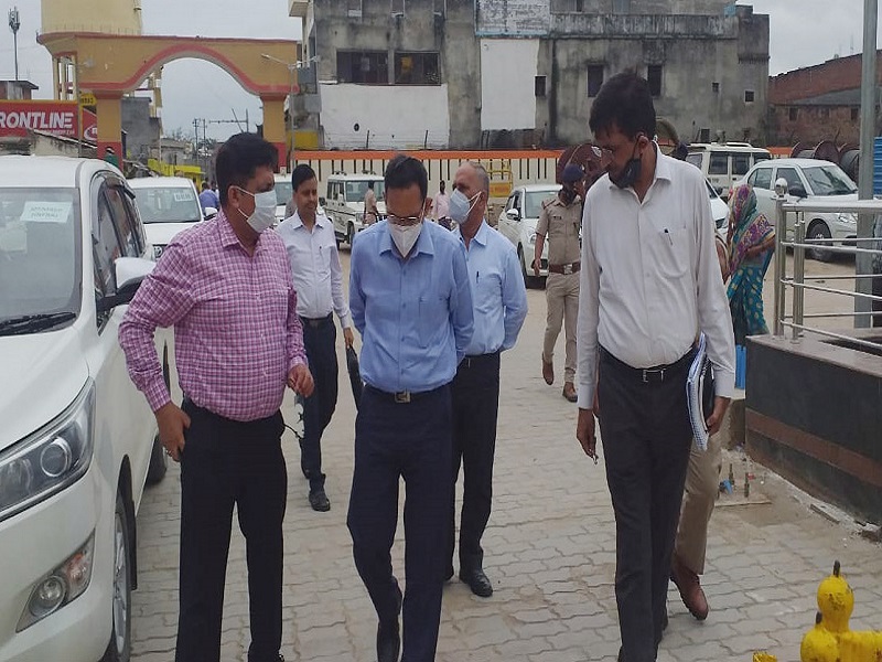डीआरएम ने निर्माणाधीन अयोध्या रेलवे स्टेशन का किया निरीक्षण