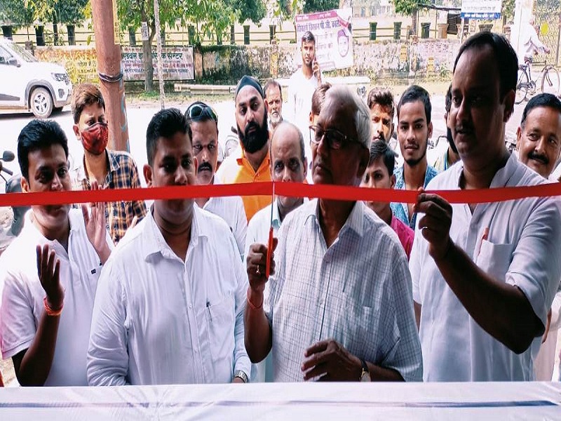 निःशुल्क स्वास्थ्य शिविर में 110 मरीजों का उपचार