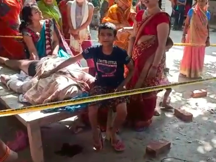 Gonda Crime News: गोलियों के तड़तड़ाहट से दहला तांबेपुर, प्रधान प्रतिनिधि भोलू सिंह को मारी गोली