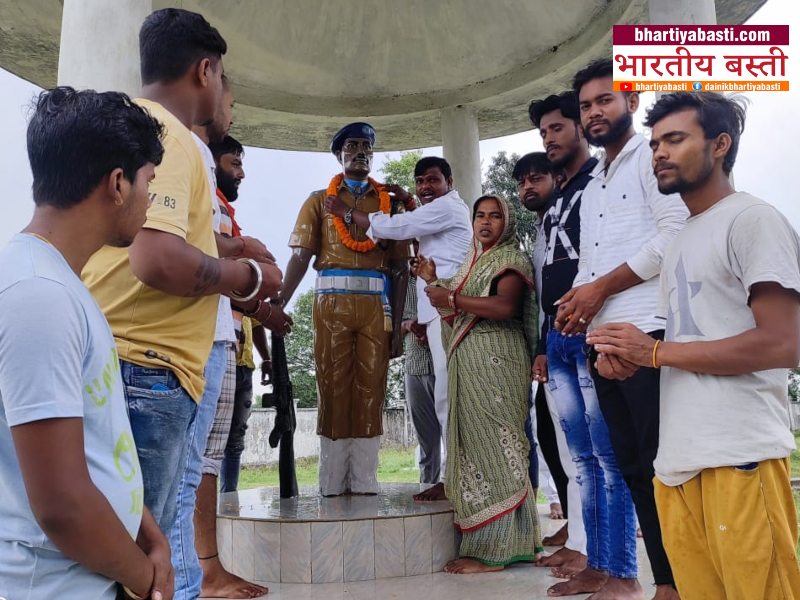  स्वतंत्रता संग्राम सेनानी  कीर्तिकर निषाद की पुण्यतिथि मनाई