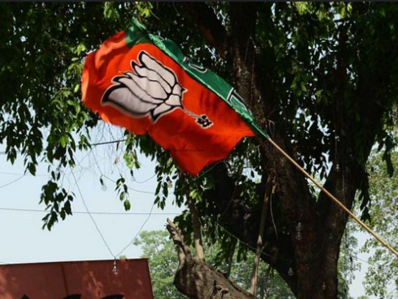 Lok Sabha Elections 2024: लोकसभा चुनाव में बसपा का सूपड़ा होगा साफ! BJP पार करेगी 70 का आंकड़ा! सर्वे में चौंकाने वाले आंकड़े