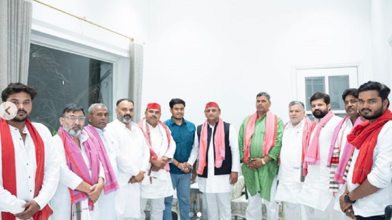 बस्ती लोकसभा चुनाव में फिर आया दिलचस्प मोड़, सपा को मिला दयाशंकर का साथ, हर्रैया में भी बिगड़ सकते हैं BJP के समीकरण!
