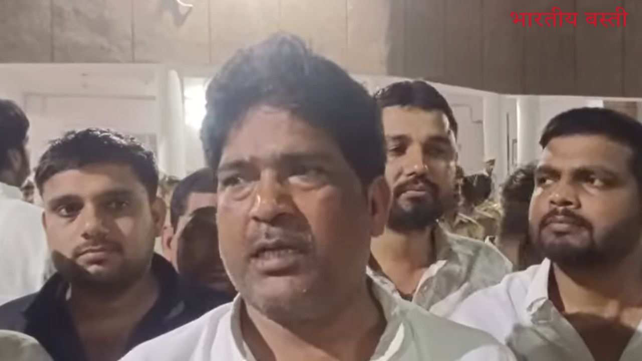 आदर्श उपाध्याय मामले में सदर विधायक महेंद्र नाथ यादव का बड़ा बयान, कहा- डीएम साहब पर भरोसा है