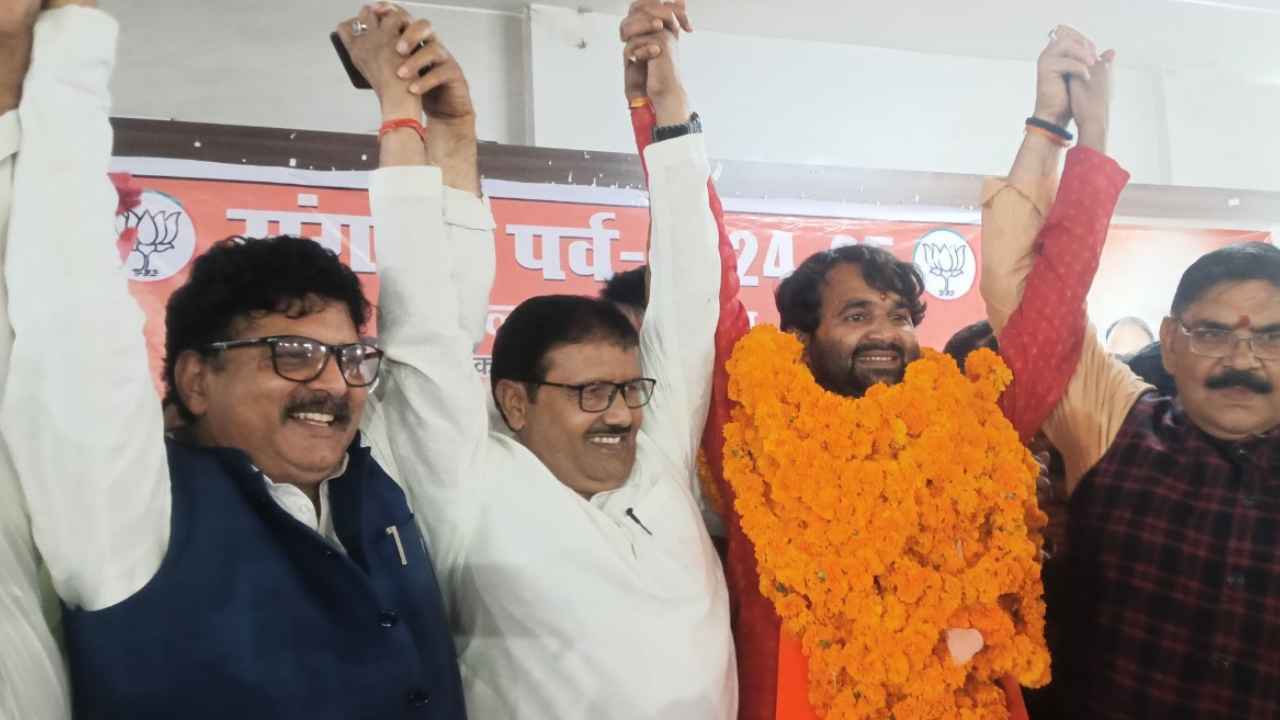 विवेकानंद मिश्र को जिलाध्यक्ष बनाए जाने पर महेश शुक्ला ने दी प्रतिक्रिया, जानें- क्या कहा?