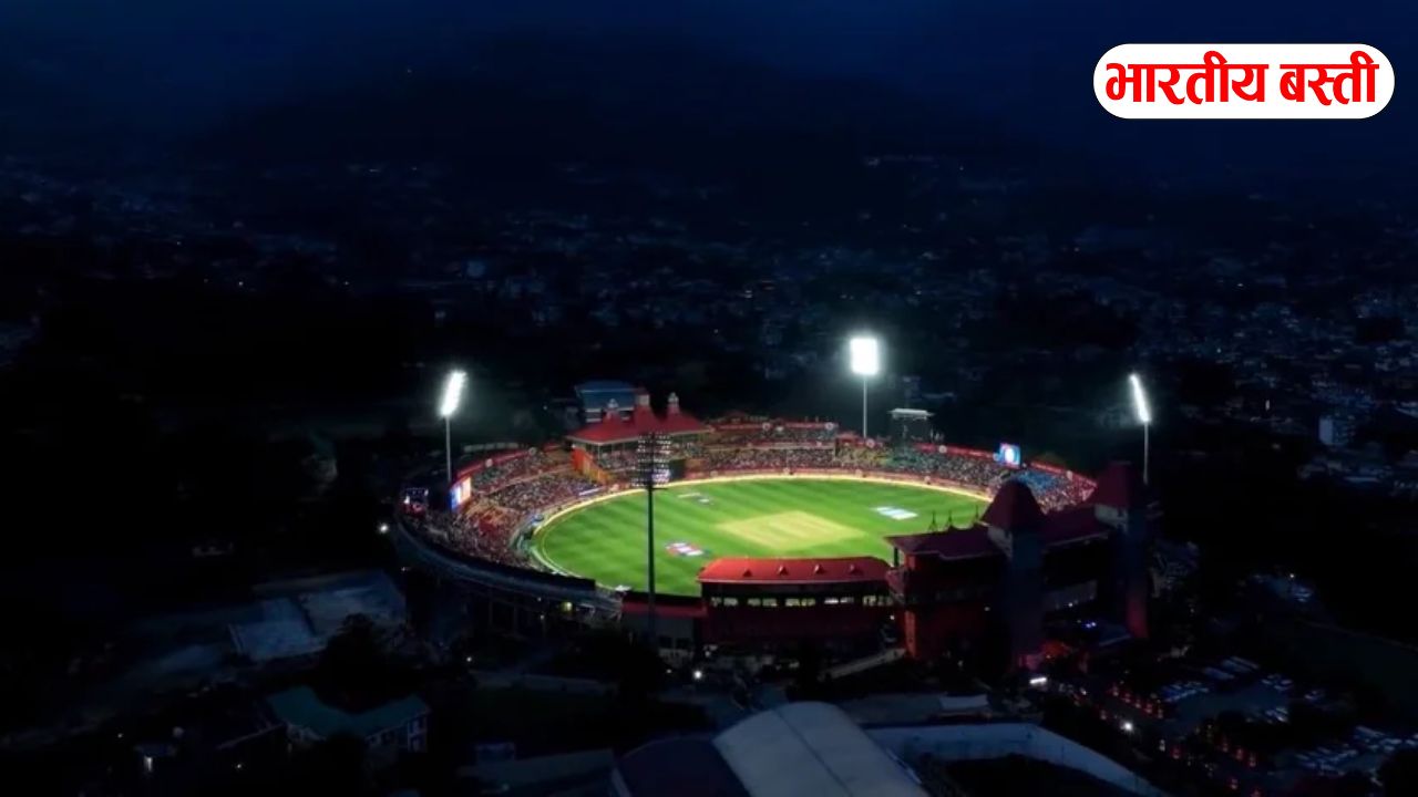 IPL 2025: पंजाब VS दिल्ली का मैच बीच में रुका, बाहर निकाले गए लोग, जानें वजह