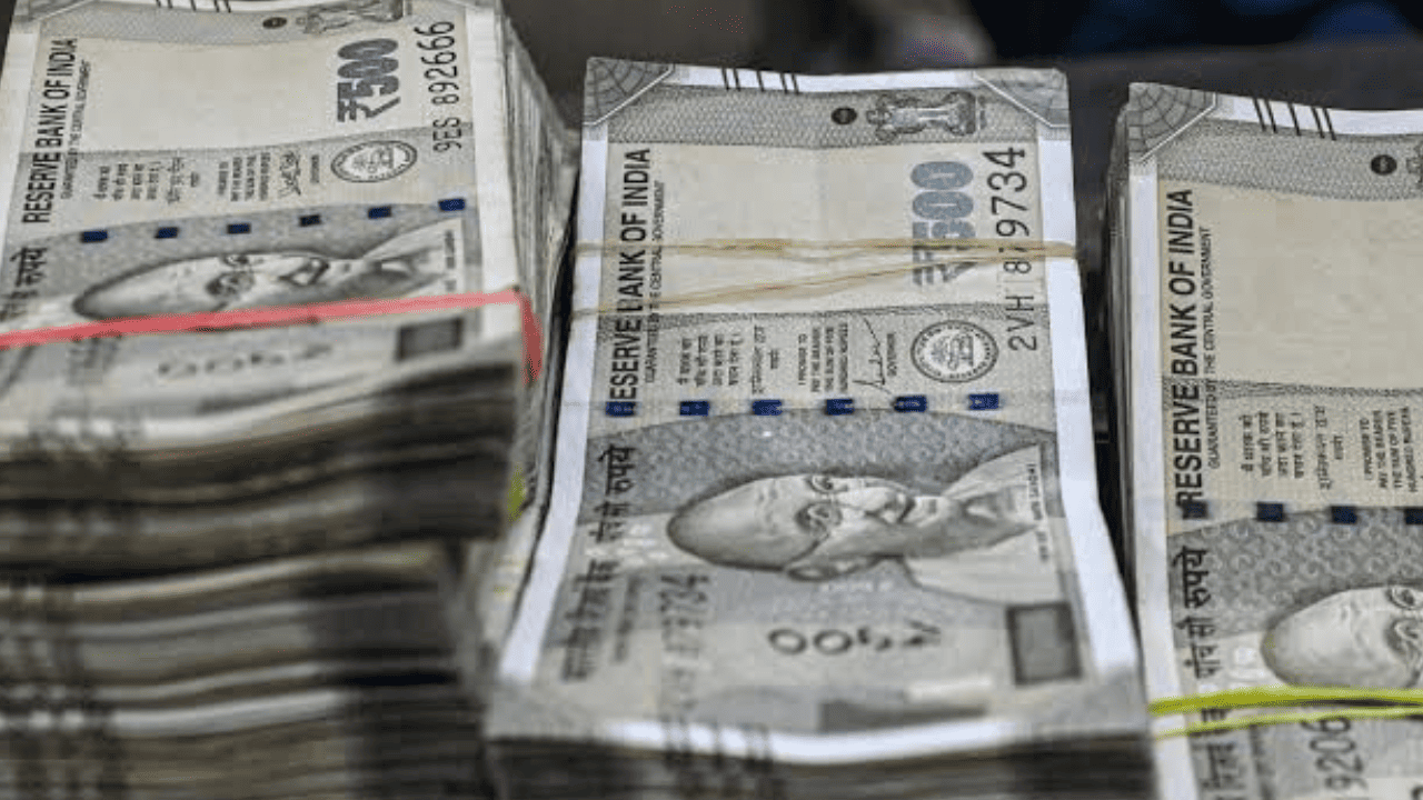 यूपी के इस जिले के लोग है सबसे ज्यादा अमीर! देखें अपने जिले का हाल