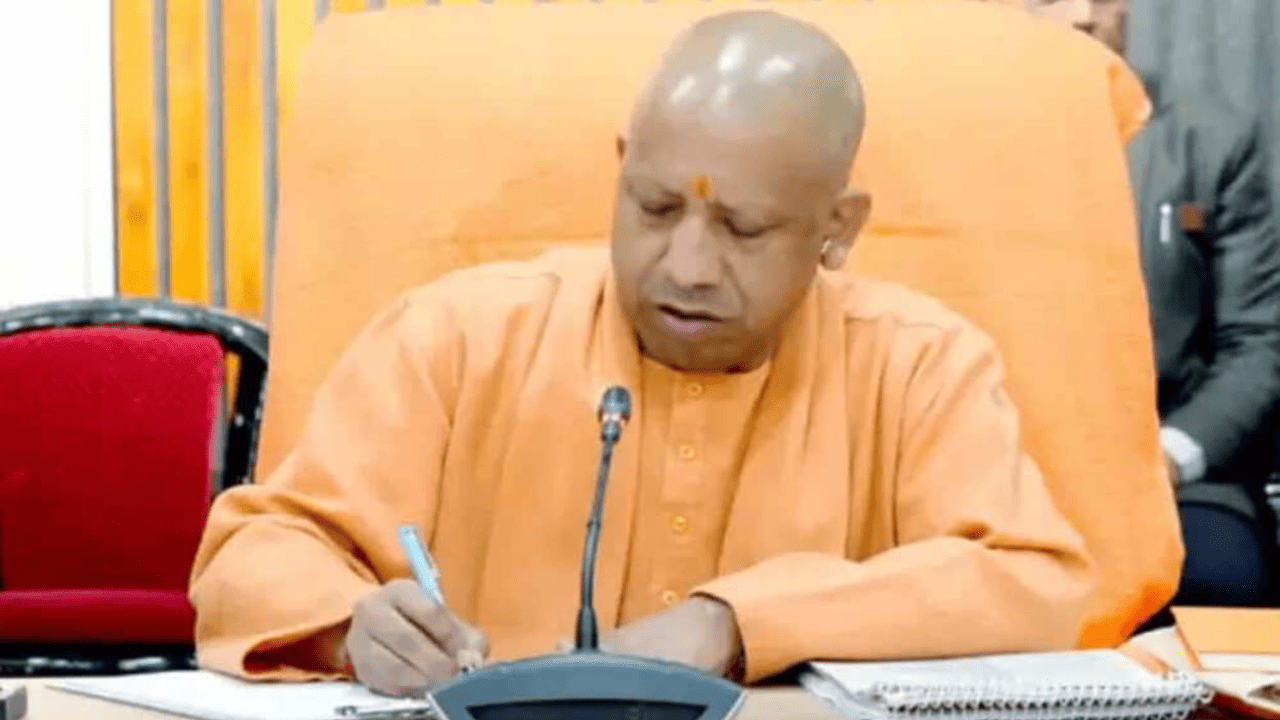 सीएम योगी के ग्राम-ऊर्जा मॉडल से गांवों में बढ़ेगी बचत और रोजगार
